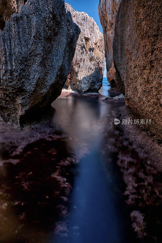 Cala Varques Cliff，长时间曝光，马略卡岛